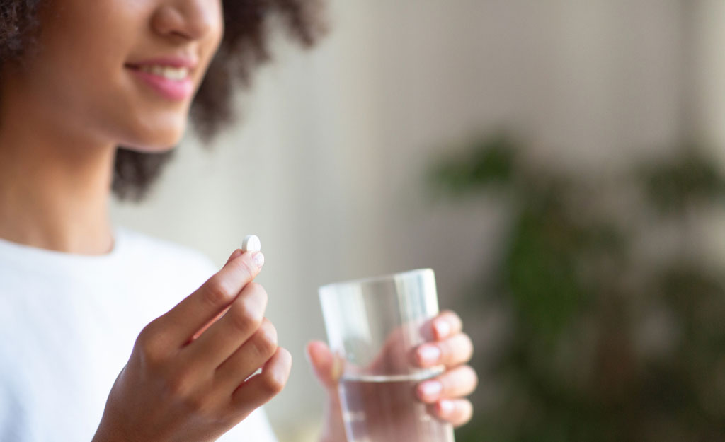 MaternalHealth_Vitamins-and-supplements