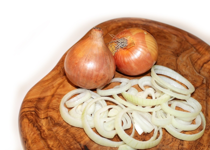 onion-gae6a6f288_1920